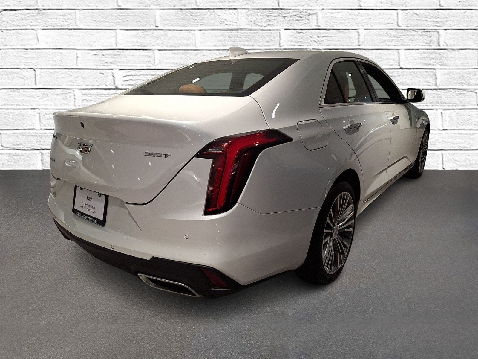 2023 Cadillac CT4 Premium Luxury