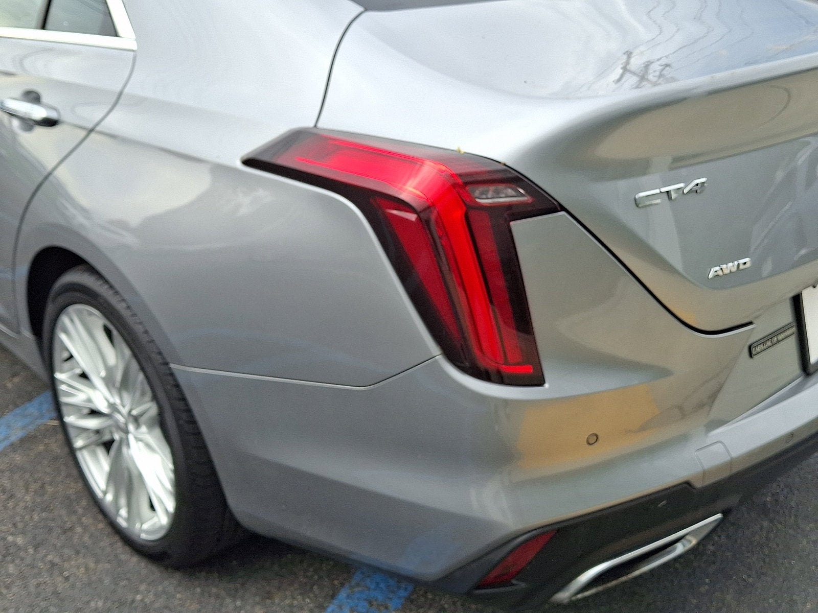 2023 Cadillac CT4 Premium Luxury