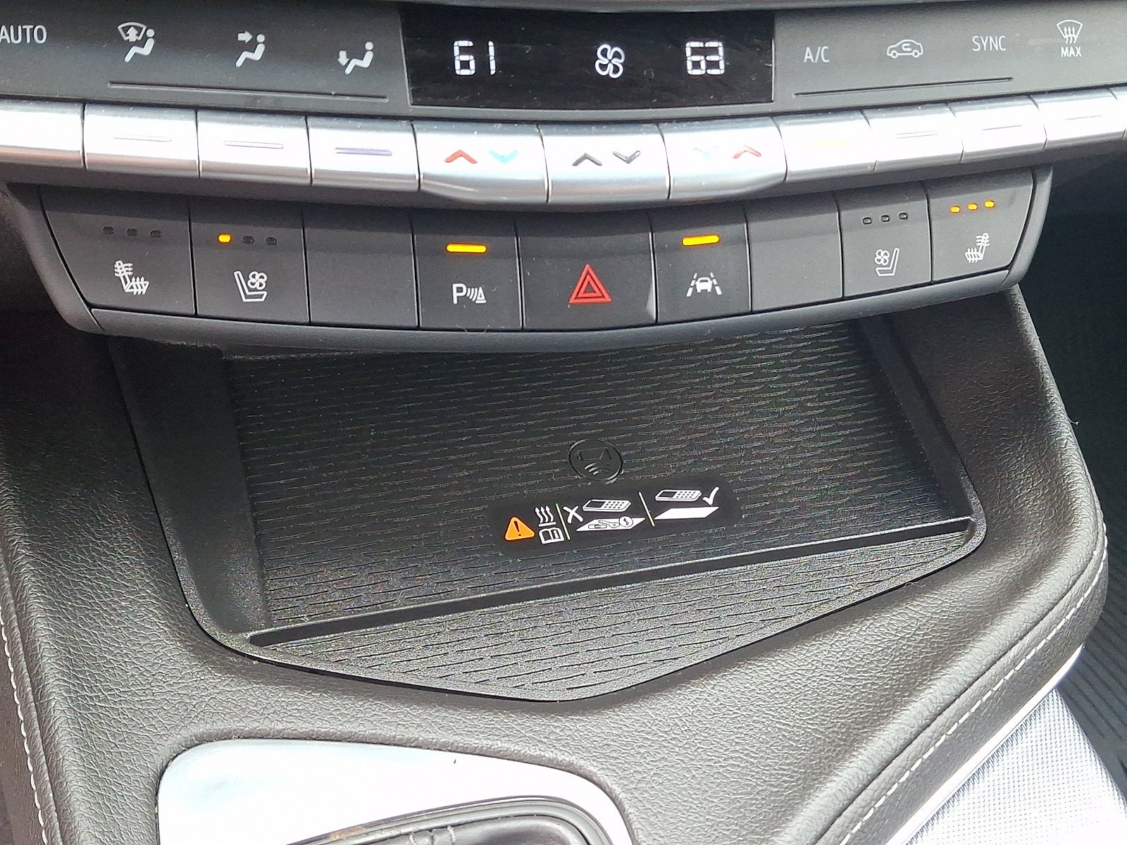 2023 Cadillac CT4 Premium Luxury