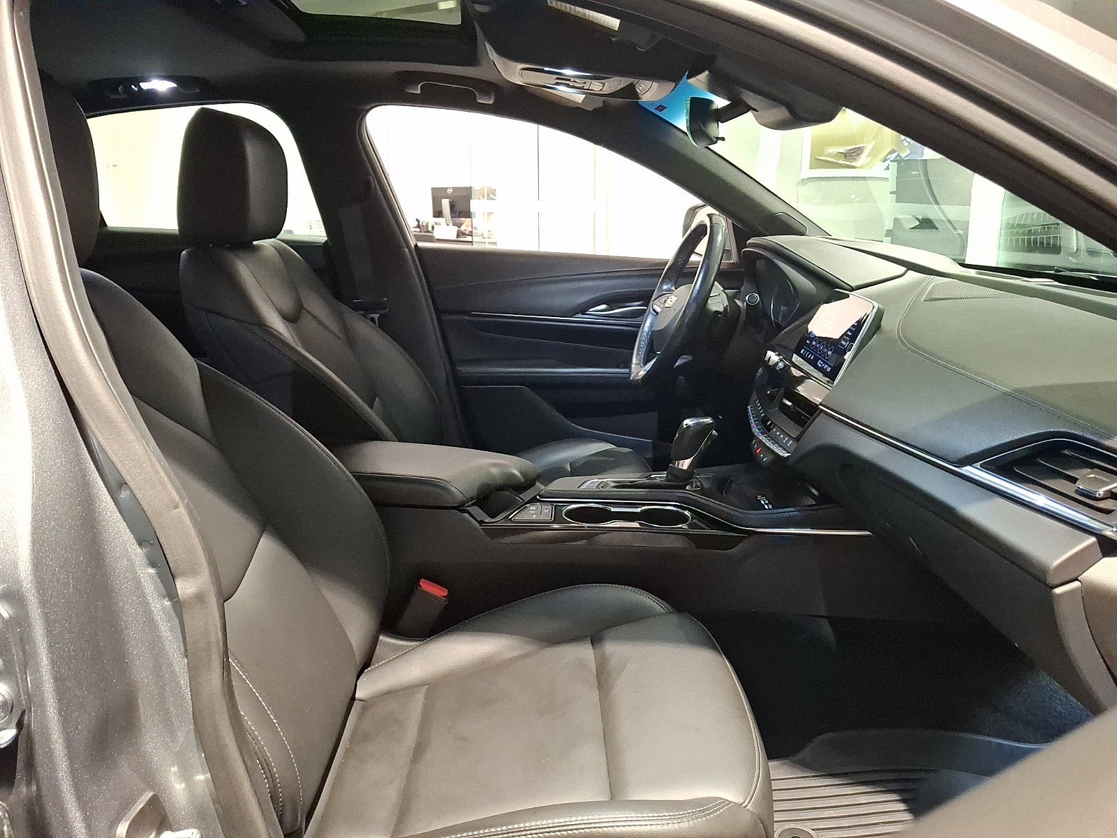 2024 Cadillac CT4 Luxury