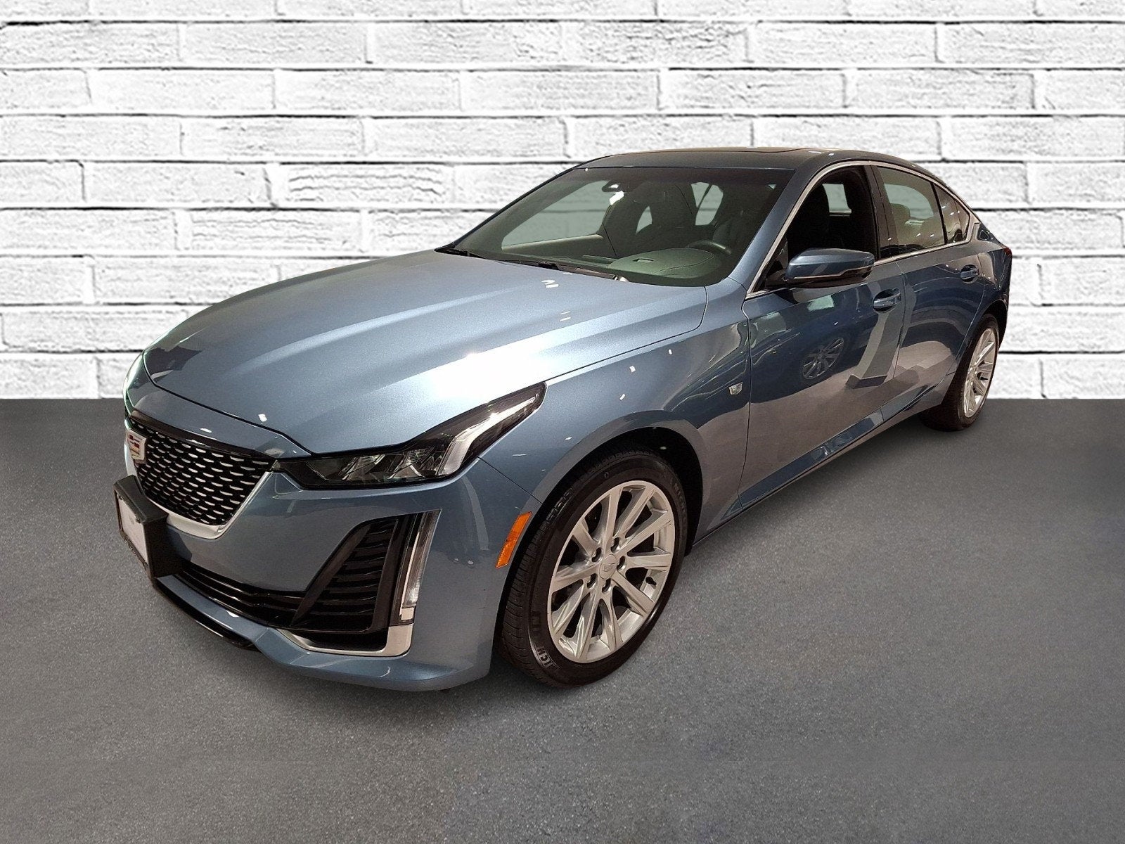 2023 Cadillac CT5 Luxury