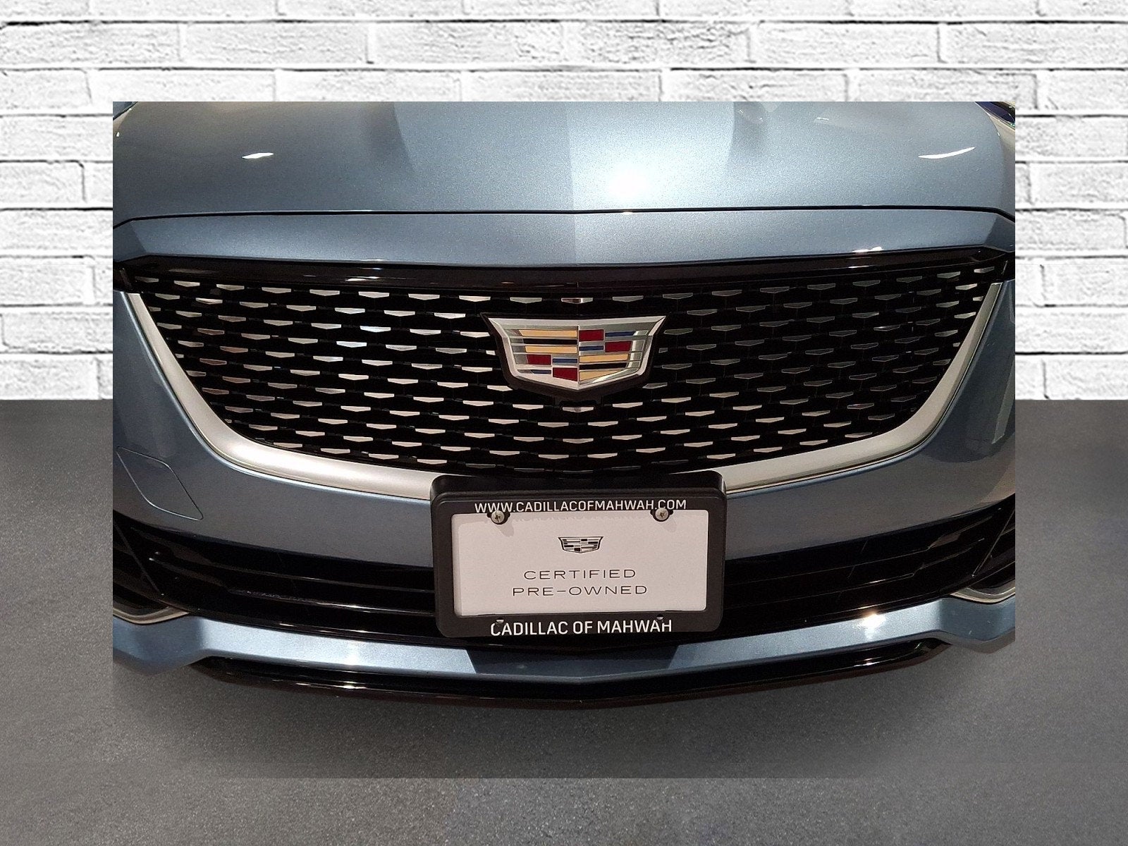 2023 Cadillac CT5 Luxury