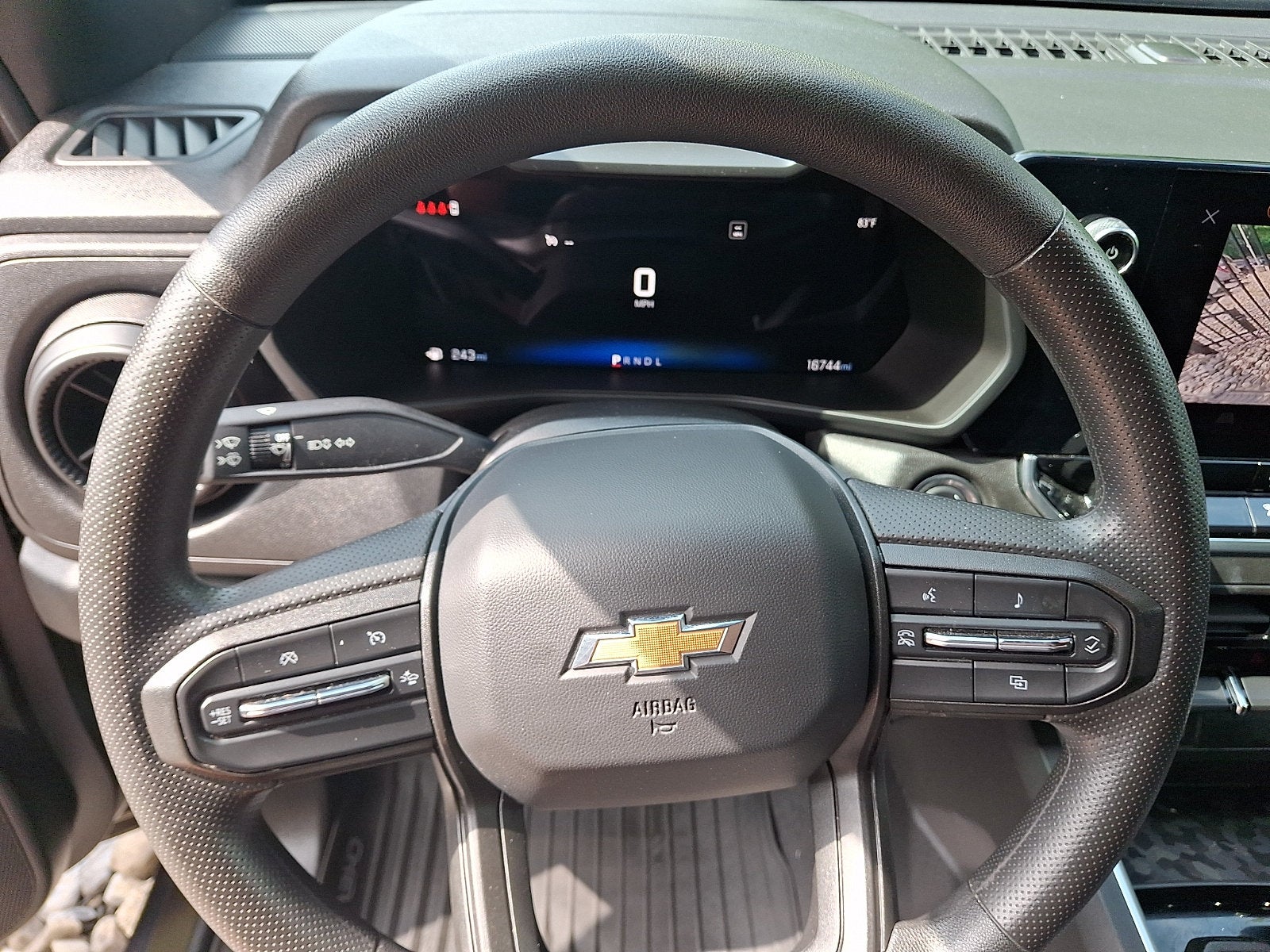 2024 Chevrolet Colorado WT