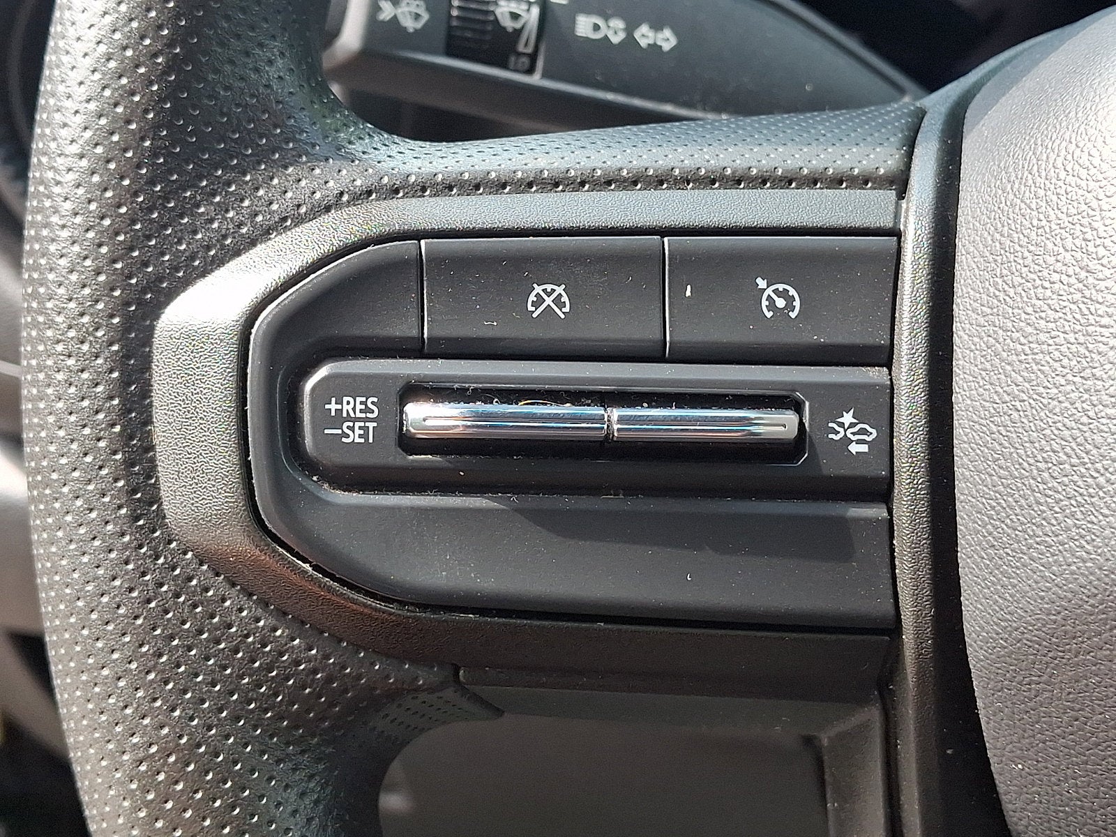 2024 Chevrolet Colorado WT