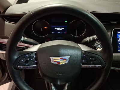 2023 Cadillac XT4 Luxury