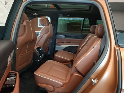 2027 Cadillac VISTIQ Platinum