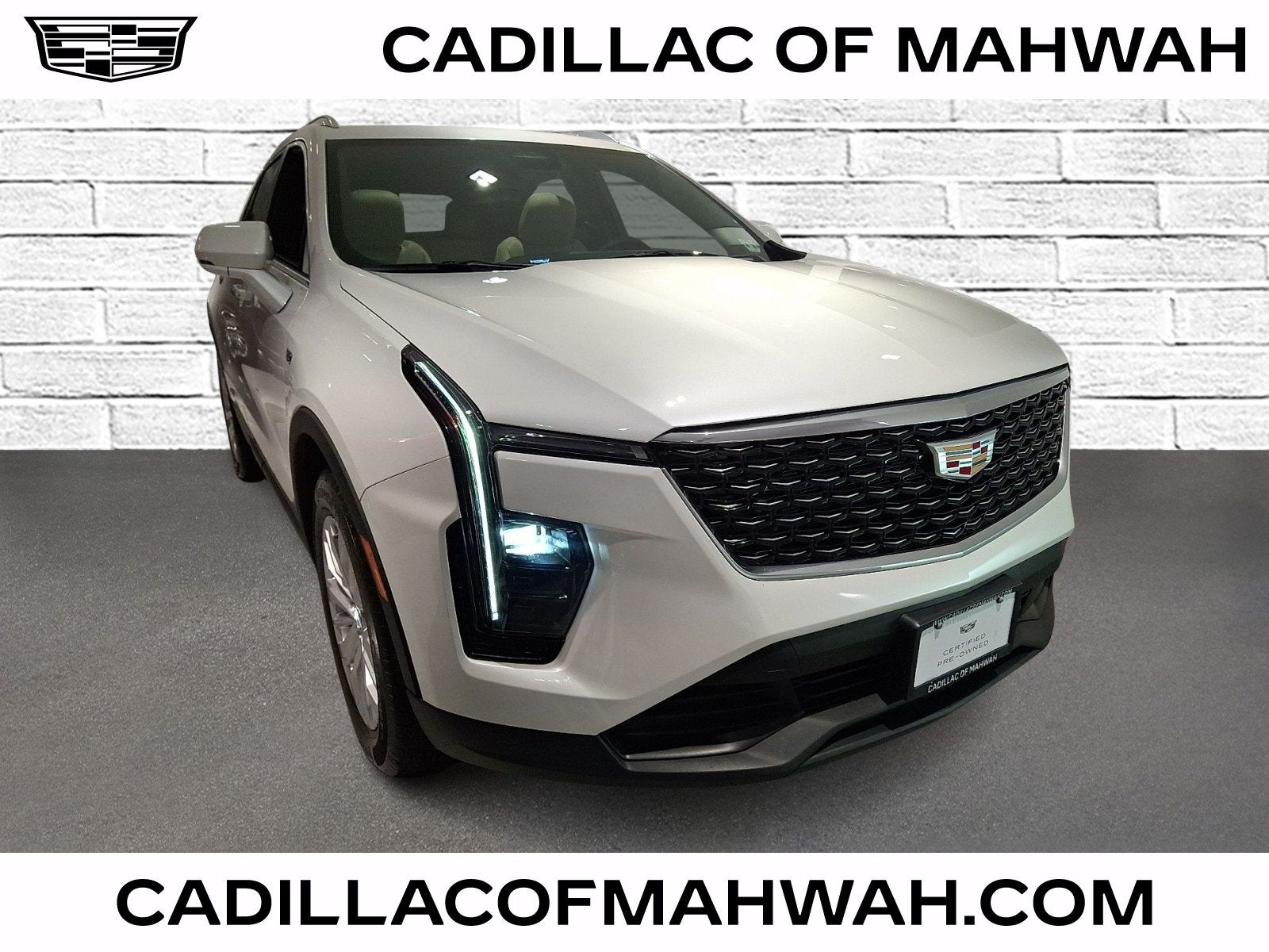 2024 Cadillac XT4 Luxury