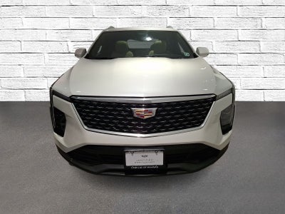 2024 Cadillac XT4 Luxury