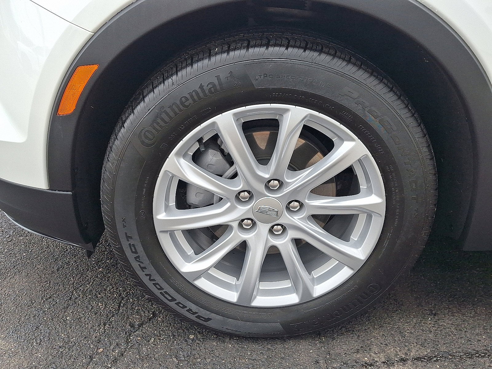 2023 Cadillac XT4 Luxury