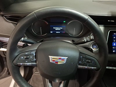 2023 Cadillac XT4 Luxury