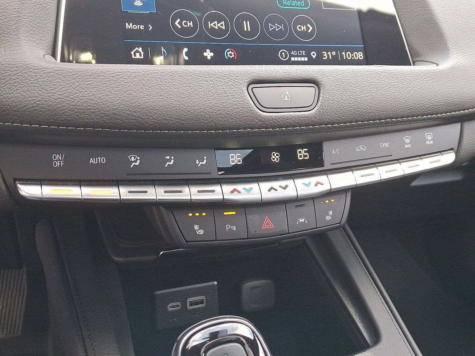 2023 Cadillac XT4 Luxury