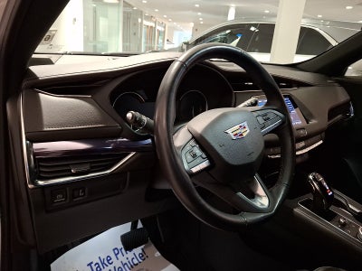 2023 Cadillac XT4 Luxury
