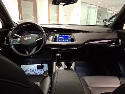 2023 Cadillac XT4 Luxury