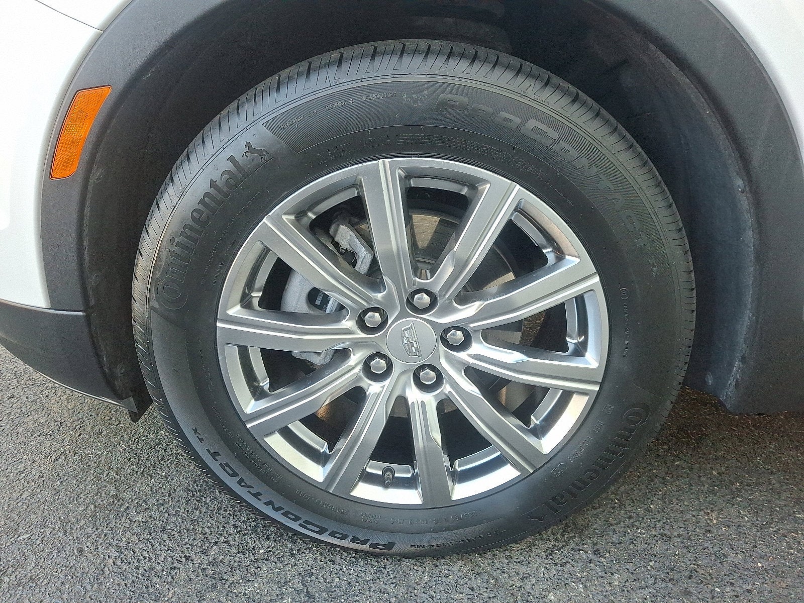 2021 Cadillac XT4 Premium Luxury