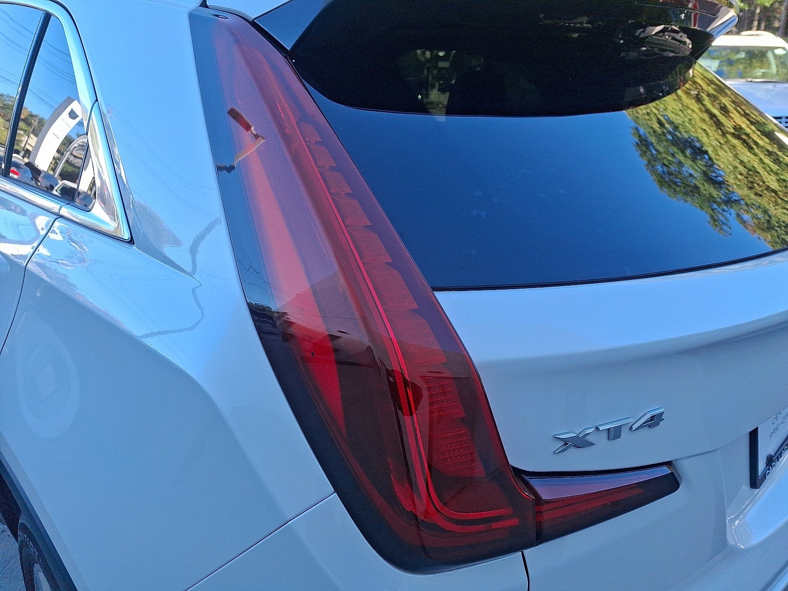 2021 Cadillac XT4 Premium Luxury