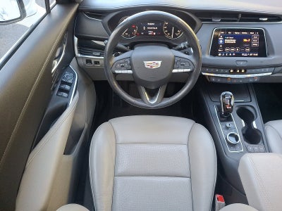 2021 Cadillac XT4 Premium Luxury