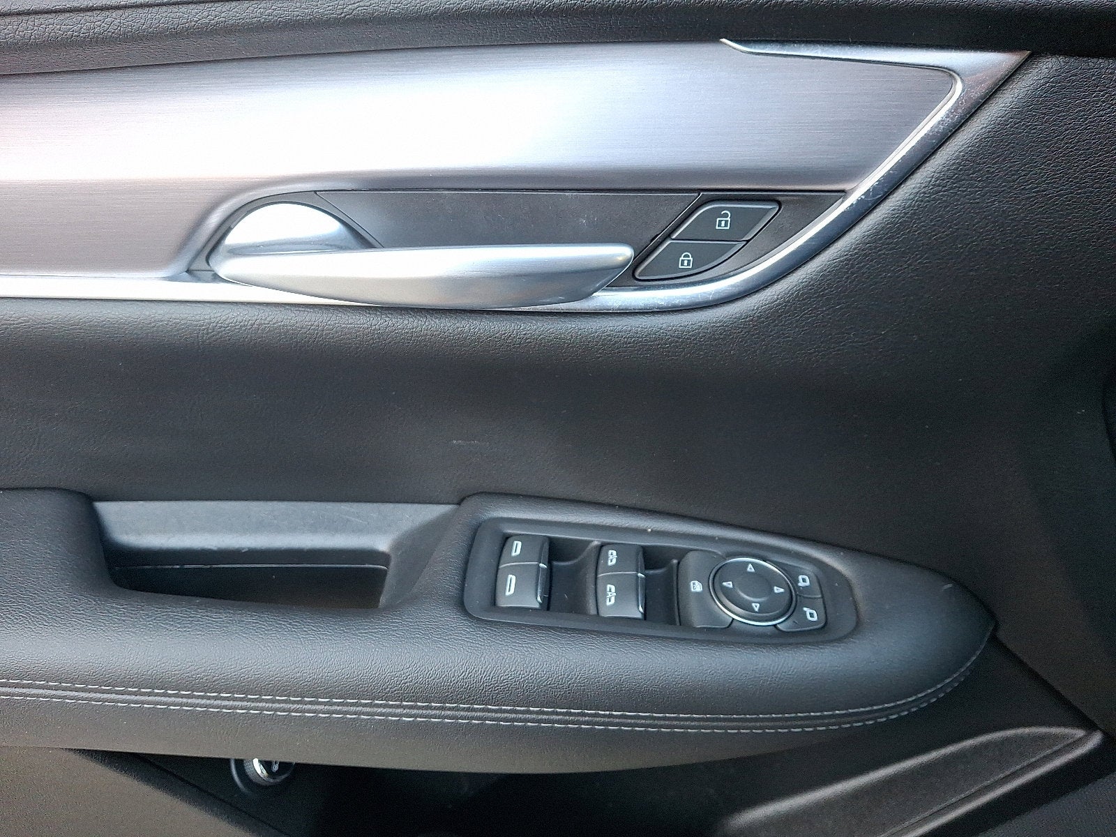 2023 Cadillac XT5 Luxury