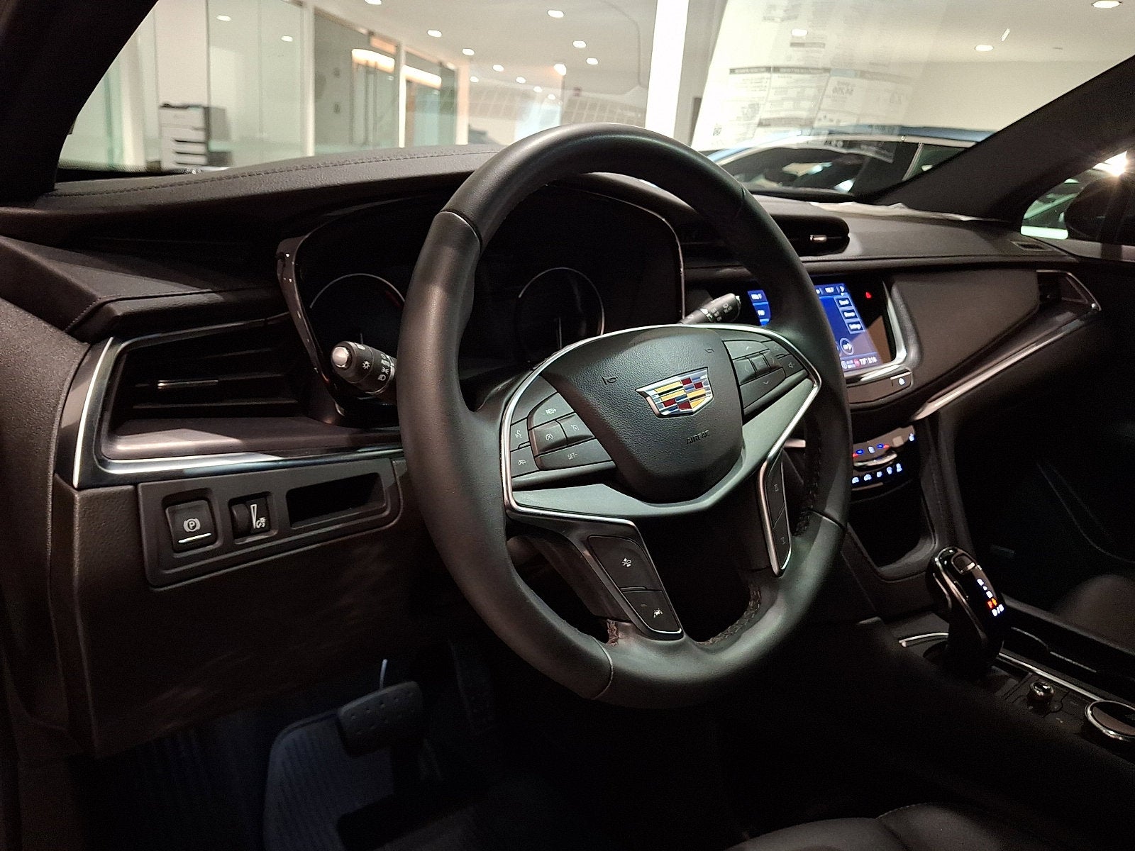 2024 Cadillac XT5 Luxury