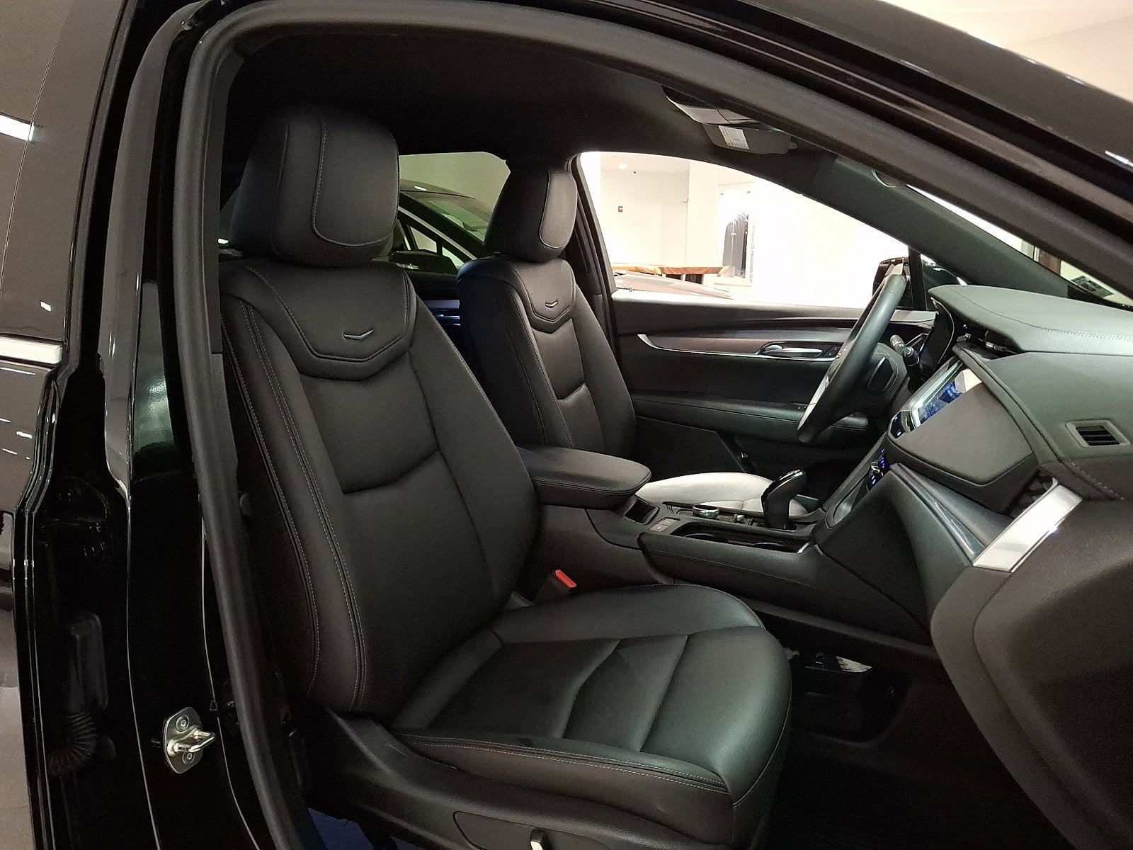 2024 Cadillac XT5 Luxury