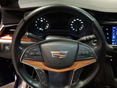 2023 Cadillac XT5 AWD Premium Luxury