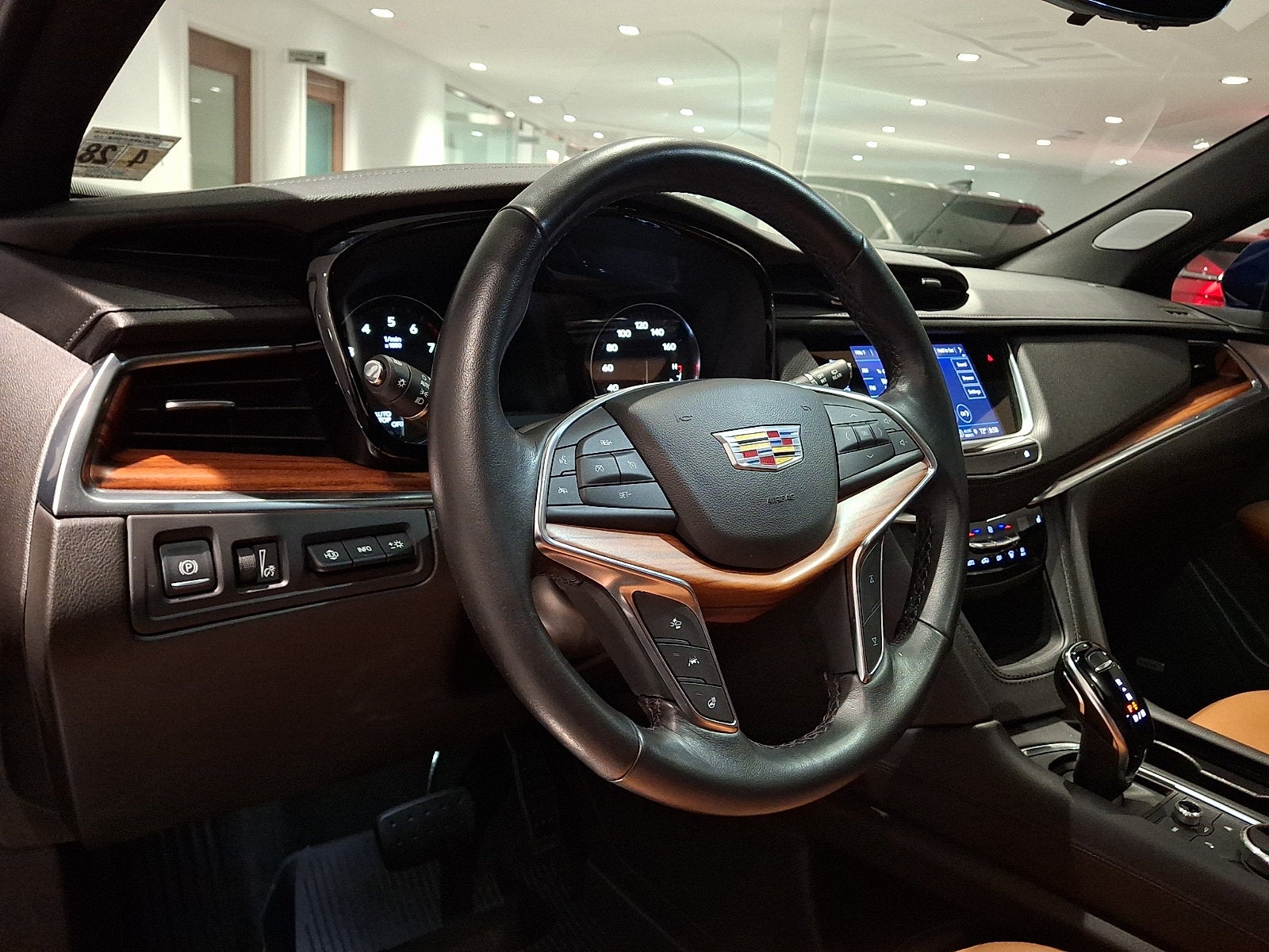 2023 Cadillac XT5 AWD Premium Luxury