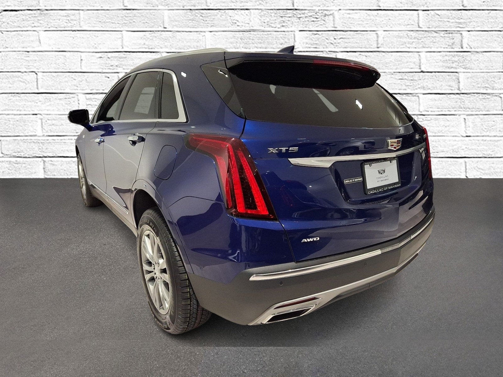 2023 Cadillac XT5 AWD Premium Luxury
