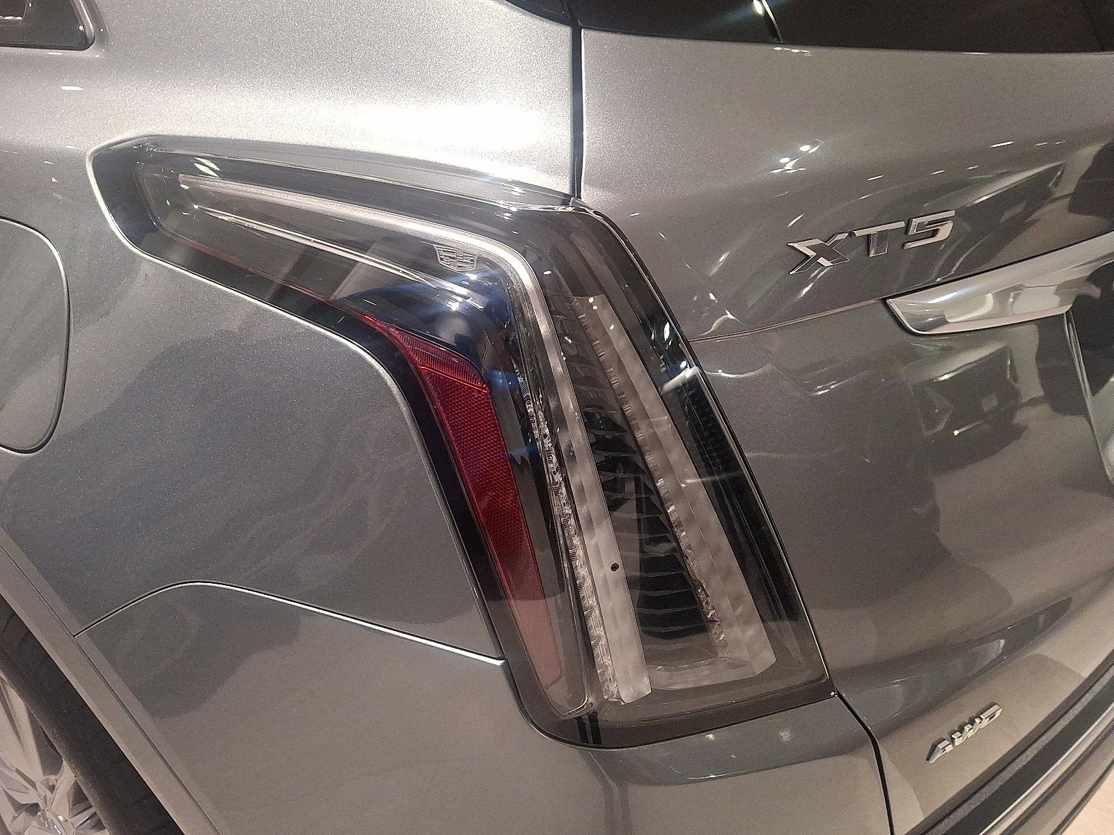 2023 Cadillac XT5 Sport