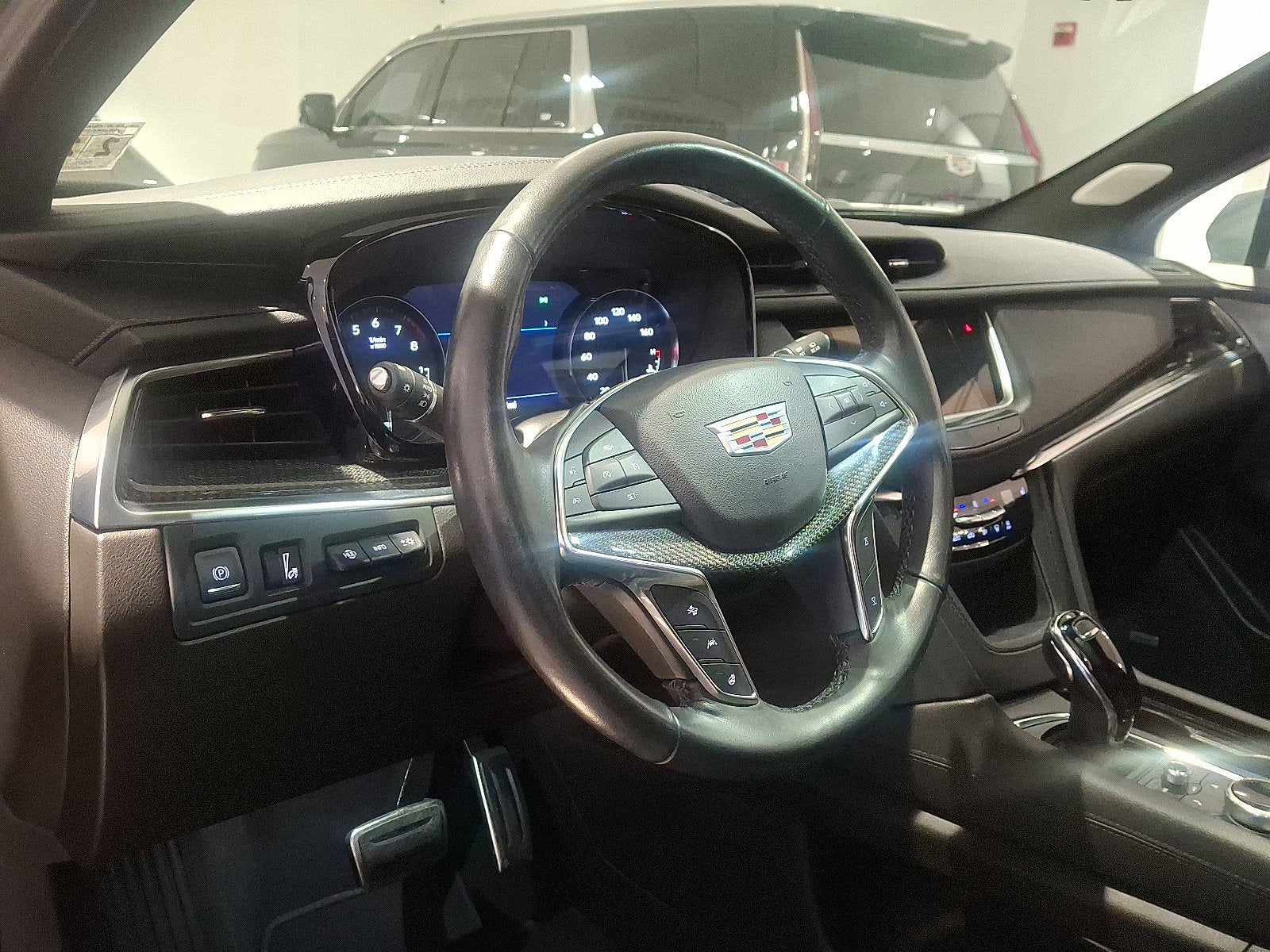 2023 Cadillac XT5 Sport