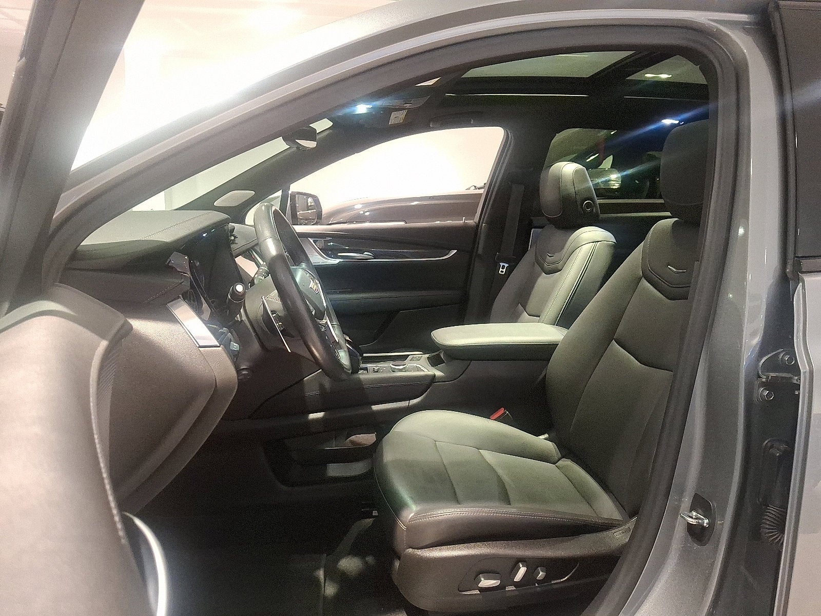 2023 Cadillac XT5 Sport