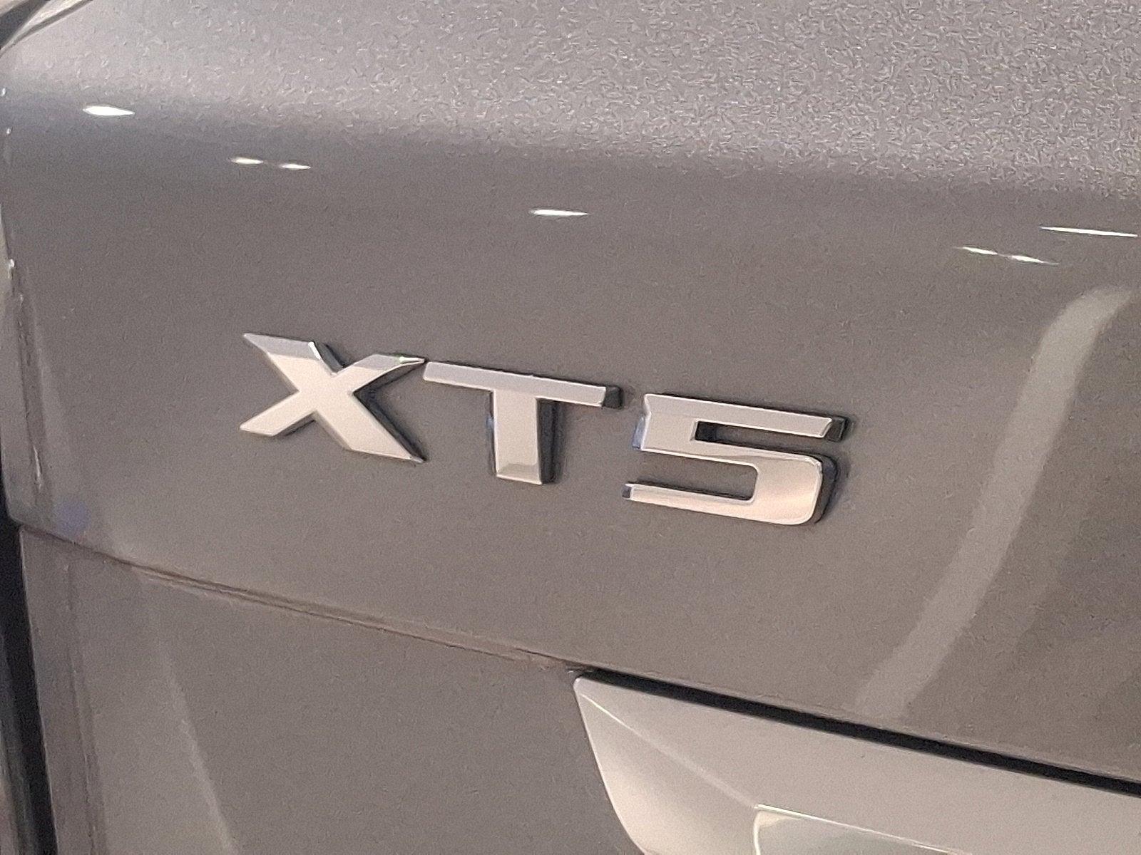 2023 Cadillac XT5 Sport