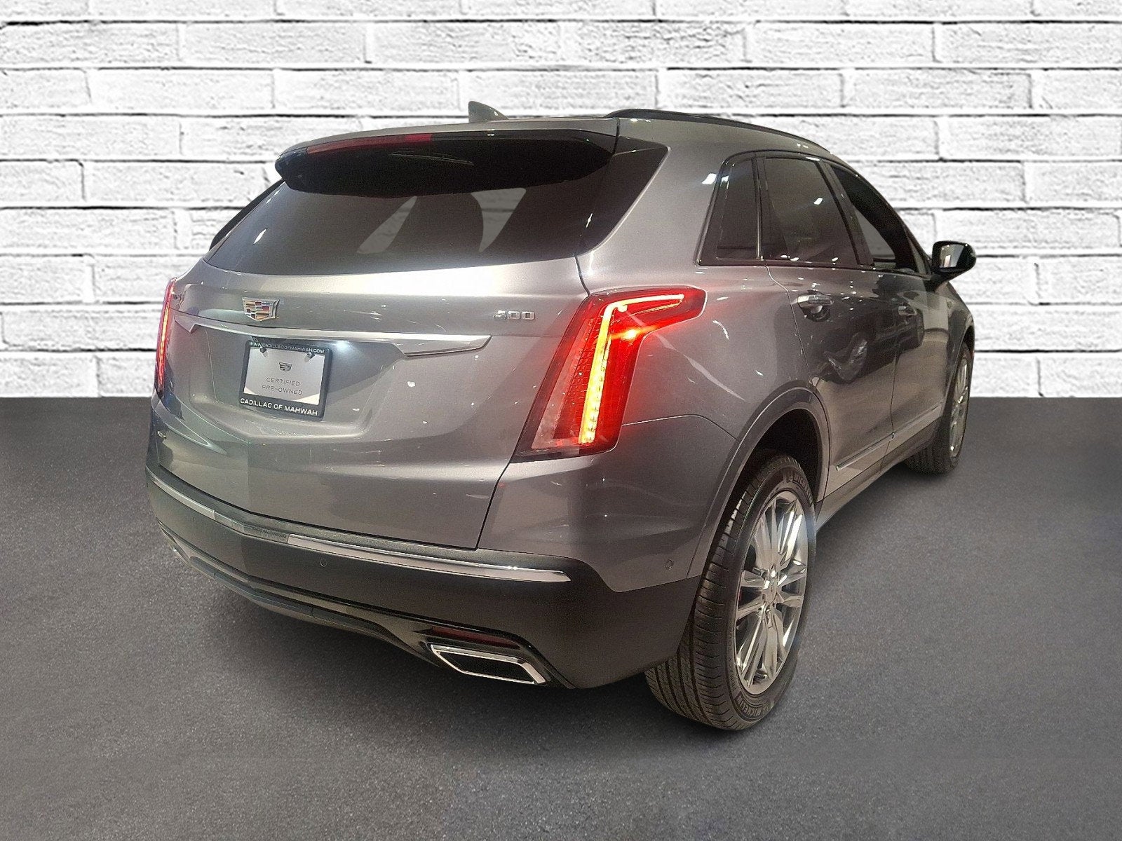 2023 Cadillac XT5 Sport