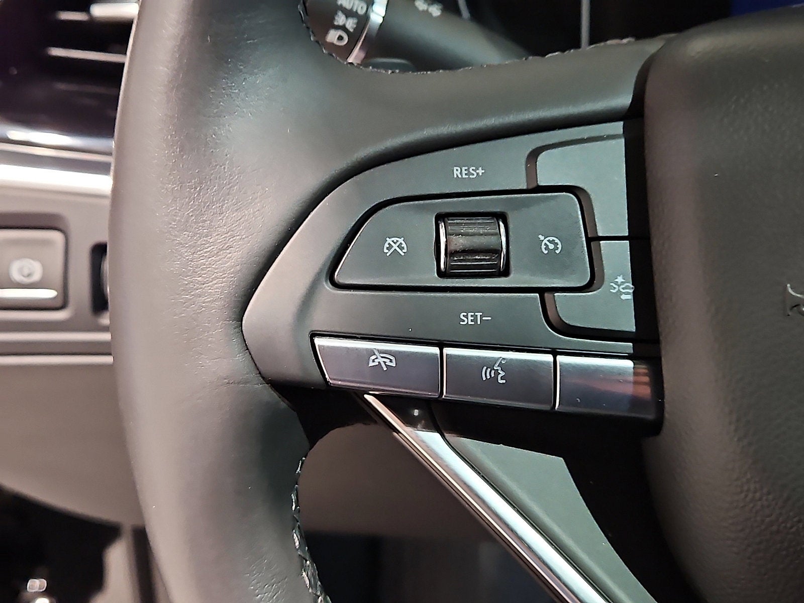 2024 Cadillac XT6 Luxury