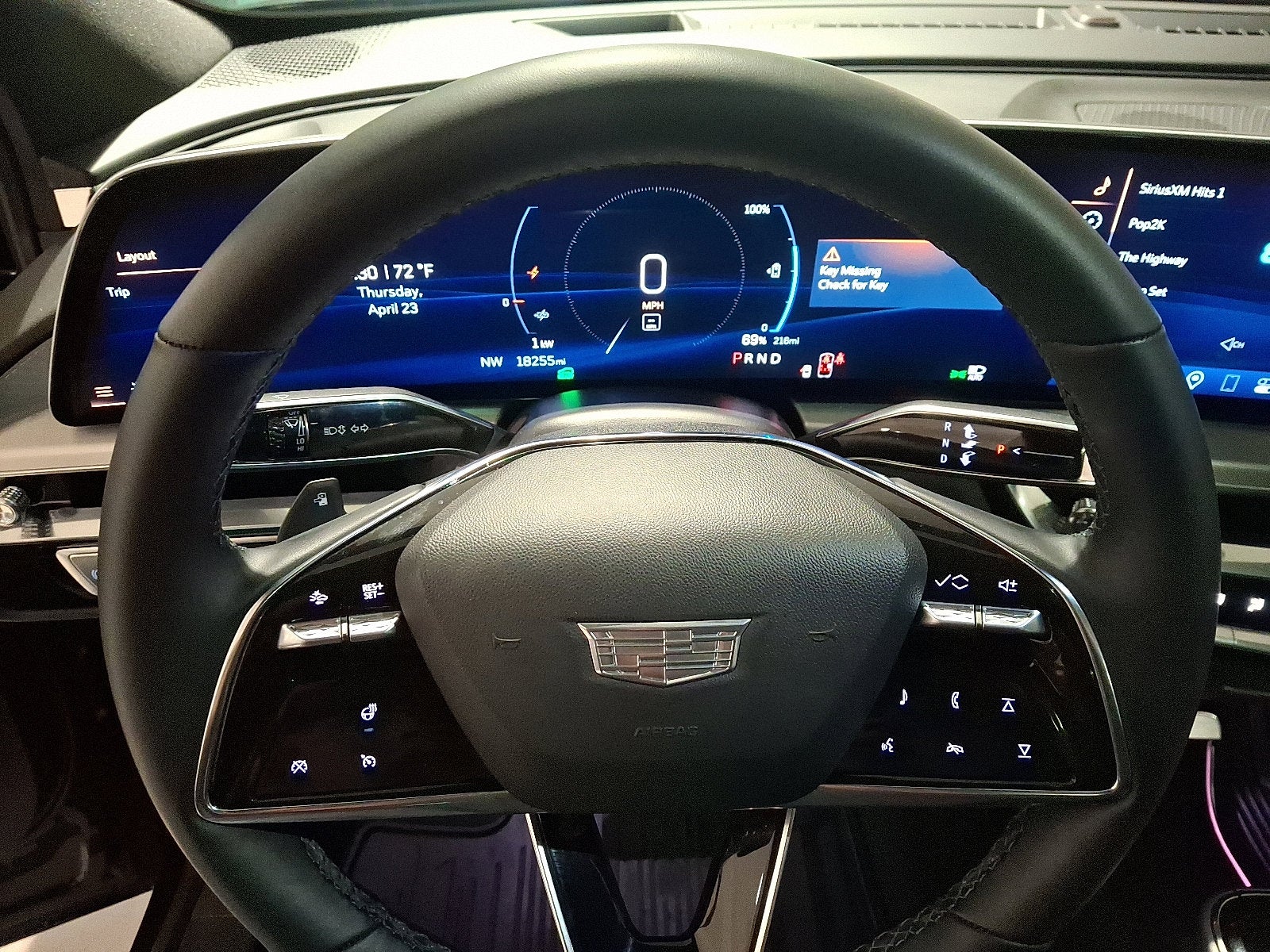 2024 Cadillac LYRIQ Luxury 1