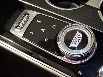 2024 Cadillac LYRIQ Luxury 1