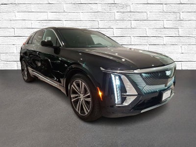 2024 Cadillac LYRIQ Luxury 1
