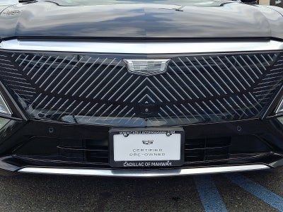 2024 Cadillac LYRIQ Luxury 1