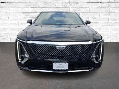 2024 Cadillac LYRIQ Luxury 1