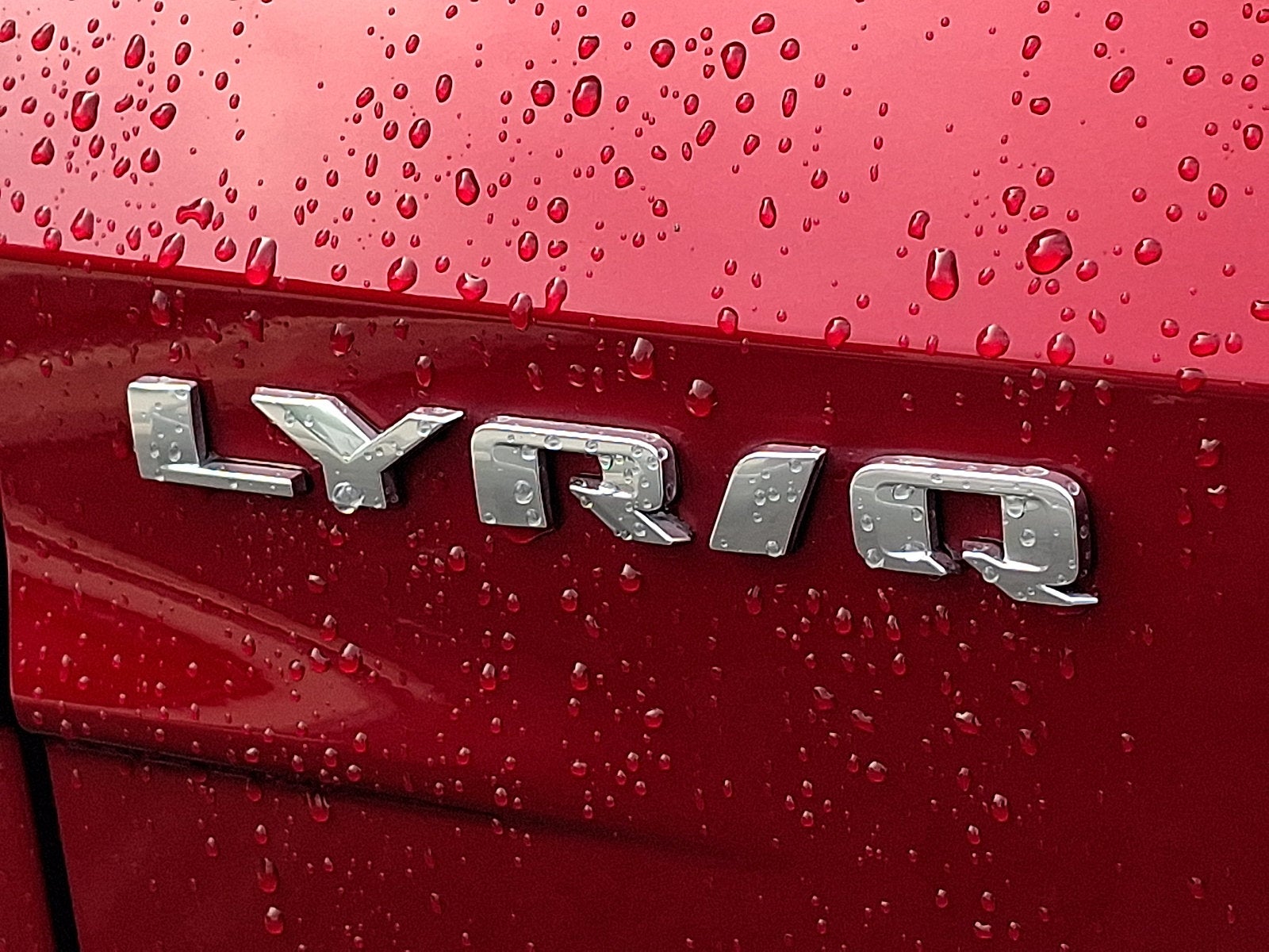 2024 Cadillac LYRIQ Luxury 1