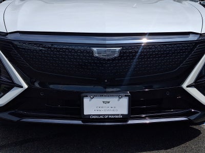 2024 Cadillac LYRIQ Sport 2