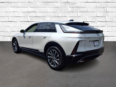 2024 Cadillac LYRIQ Sport 2