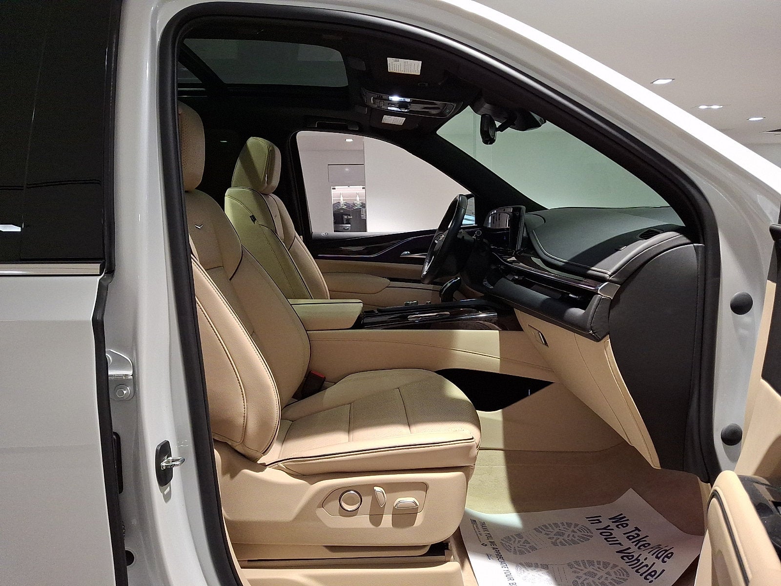 2023 Cadillac Escalade Premium Luxury