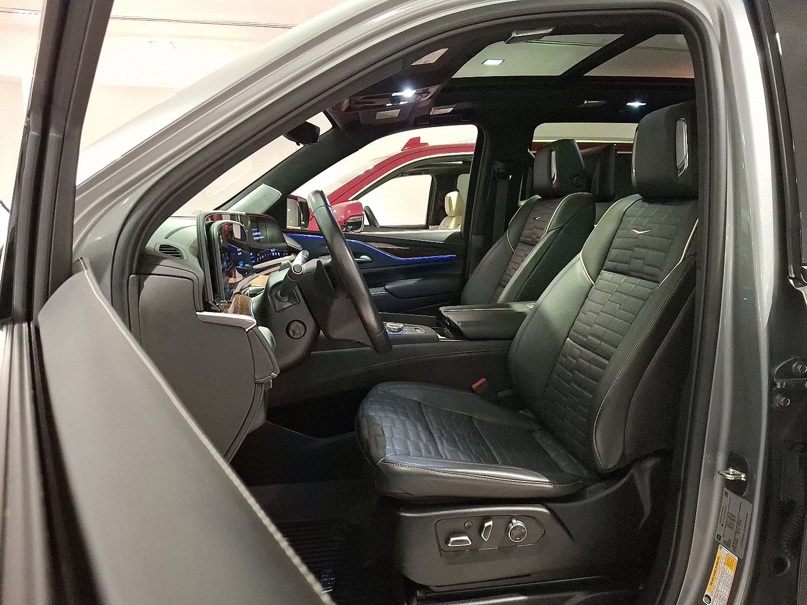 2023 Cadillac Escalade Premium Luxury Platinum