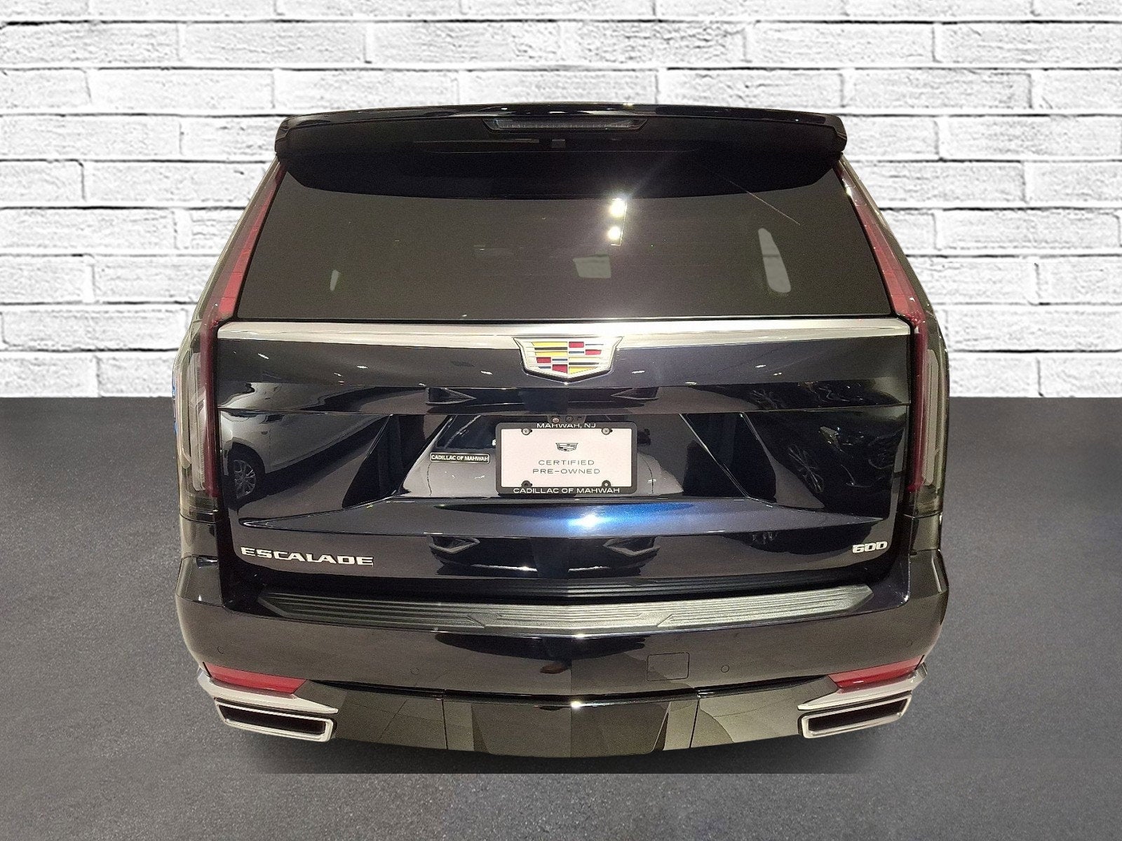 2023 Cadillac Escalade ESV Premium Luxury