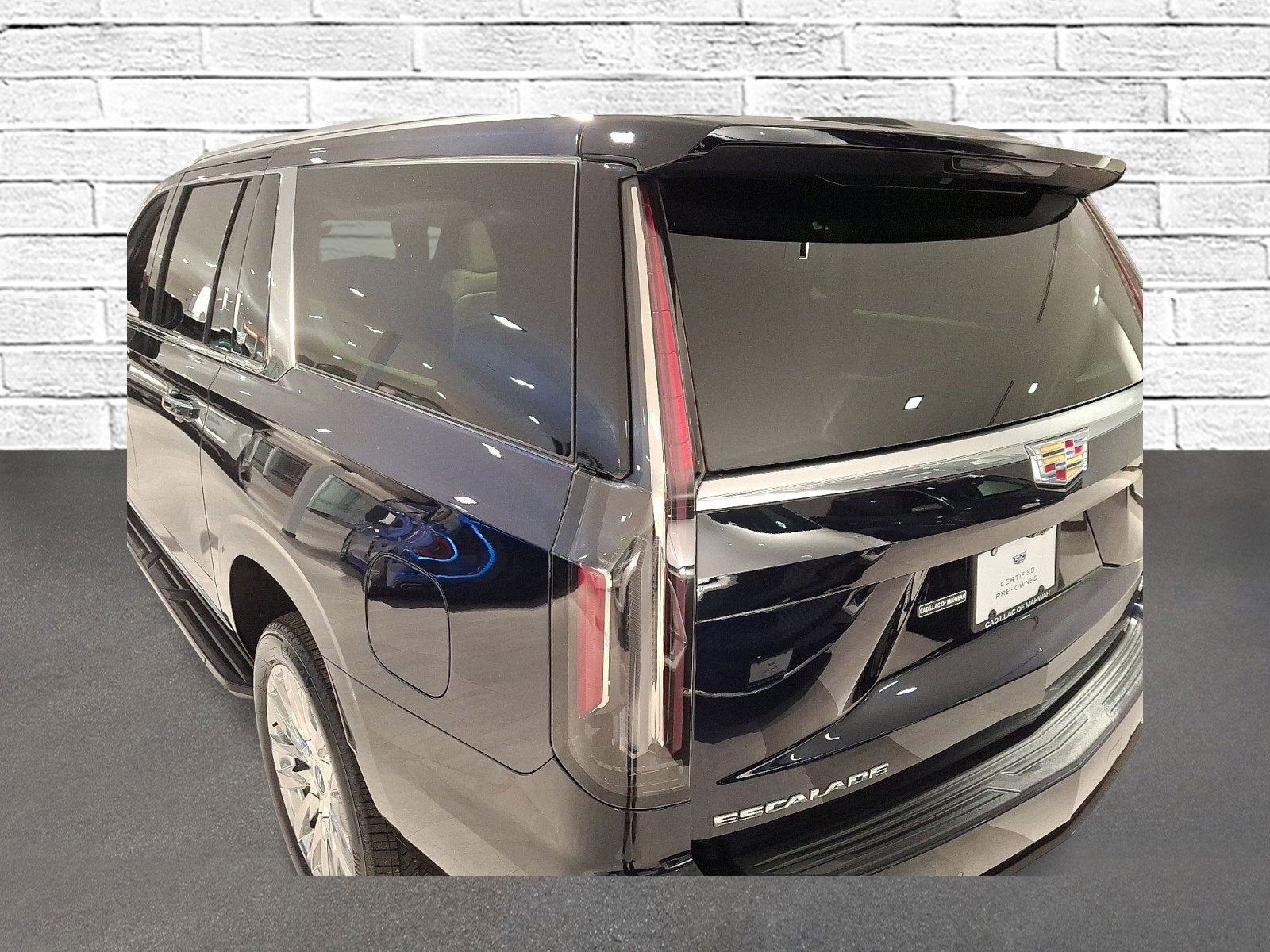 2023 Cadillac Escalade ESV Premium Luxury