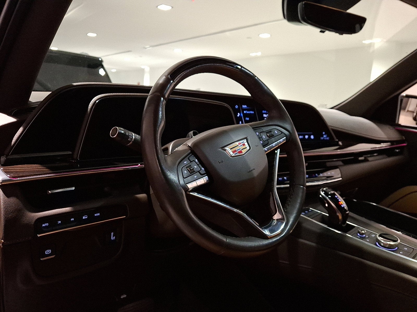 2023 Cadillac Escalade ESV Premium Luxury