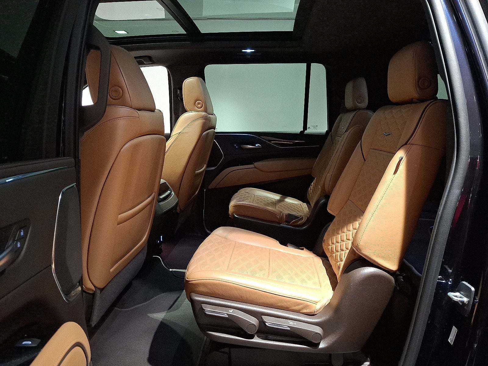 2023 Cadillac Escalade ESV Premium Luxury