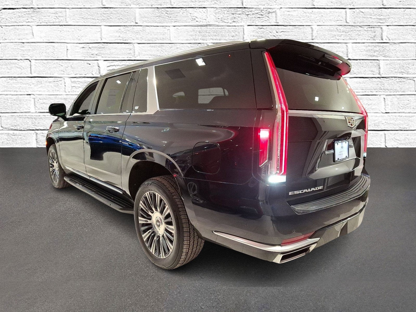 2023 Cadillac Escalade ESV Premium Luxury