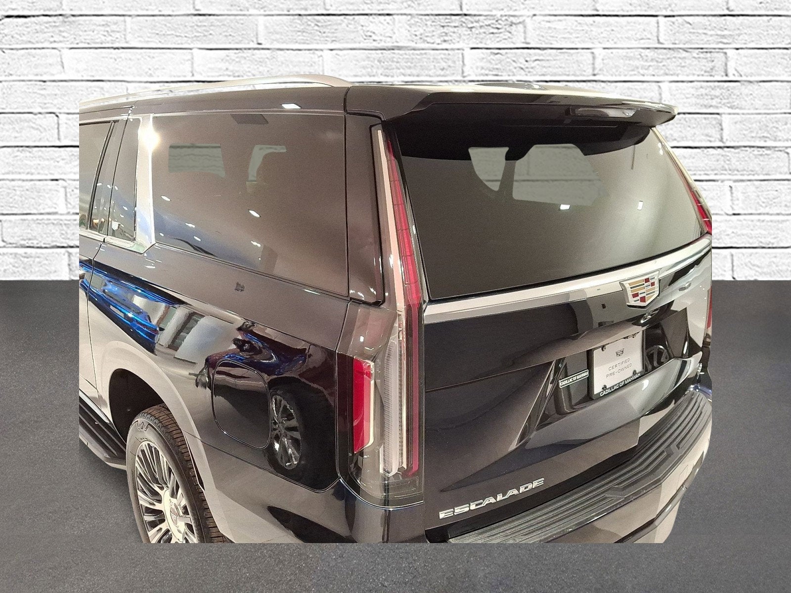 2023 Cadillac Escalade ESV Premium Luxury