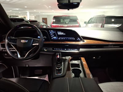 2023 Cadillac Escalade ESV Premium Luxury