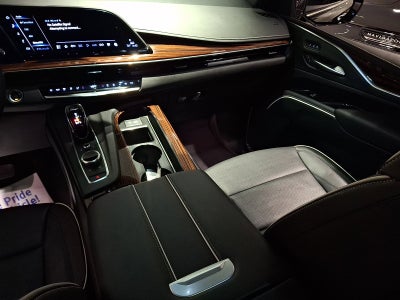 2023 Cadillac Escalade ESV Premium Luxury